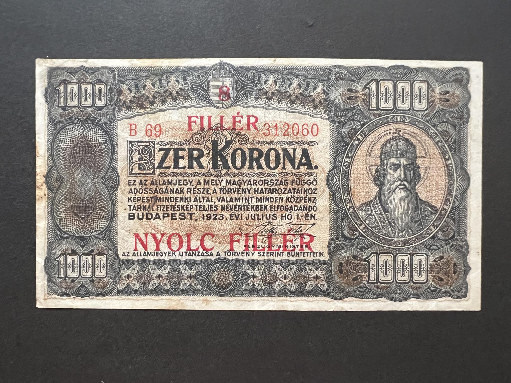 1000 Korona 8 fillér felülbélyegzéssel(1923)B Adamo K37B VF