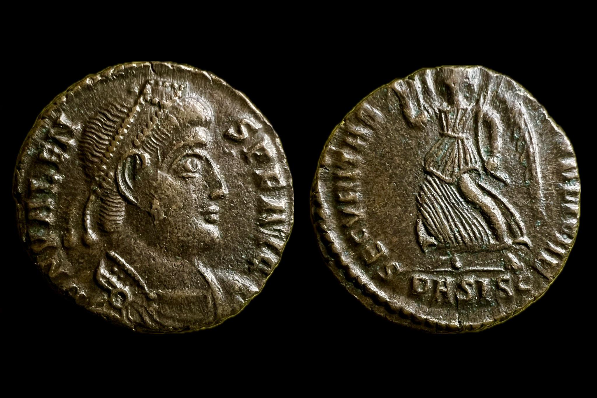 Valens (i.sz.364-367) SIS AE RIC IX 7b 