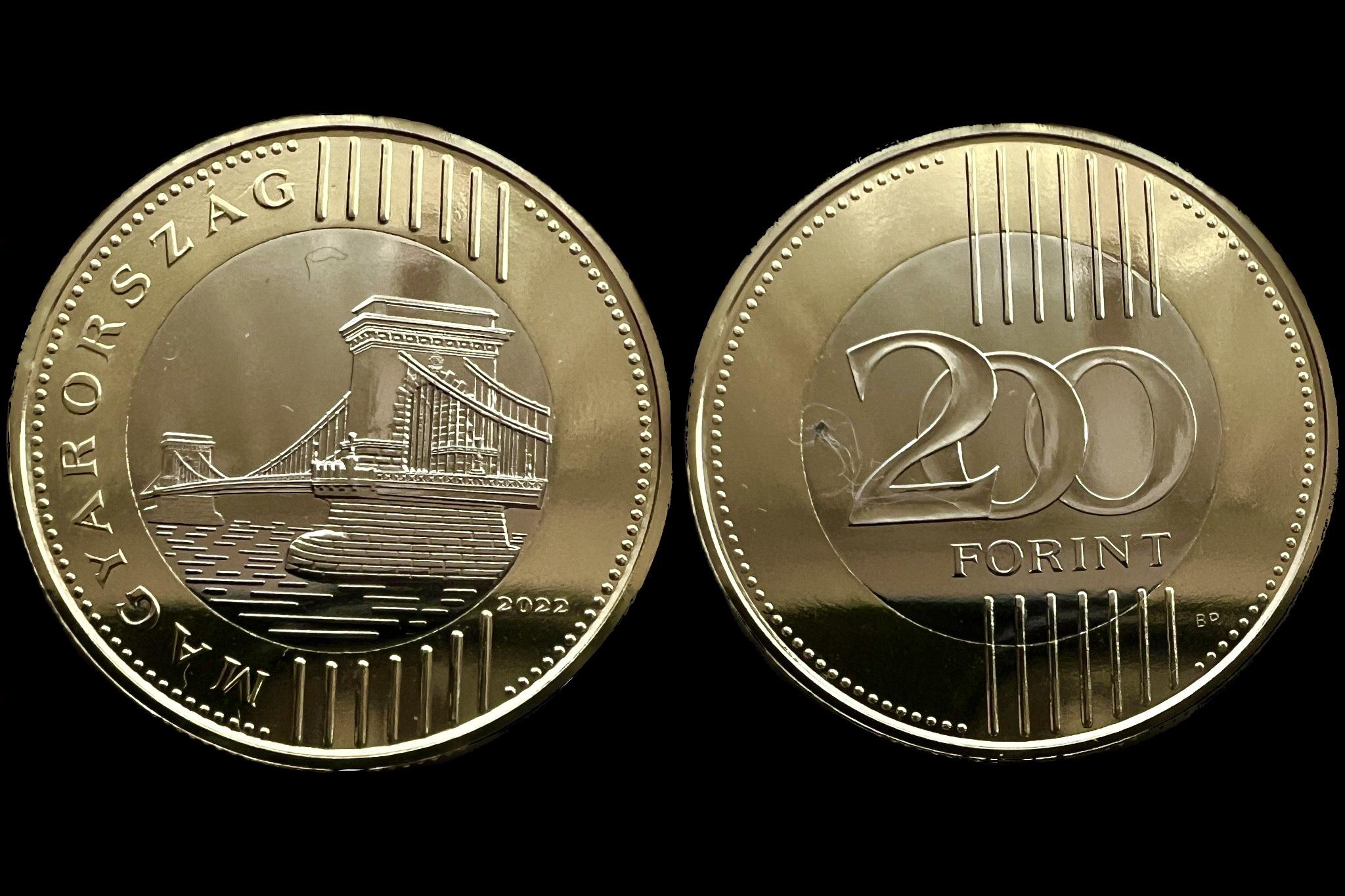 200 Forint (2022) UNC Felkefélt, fényesített verőtővel készült veret!